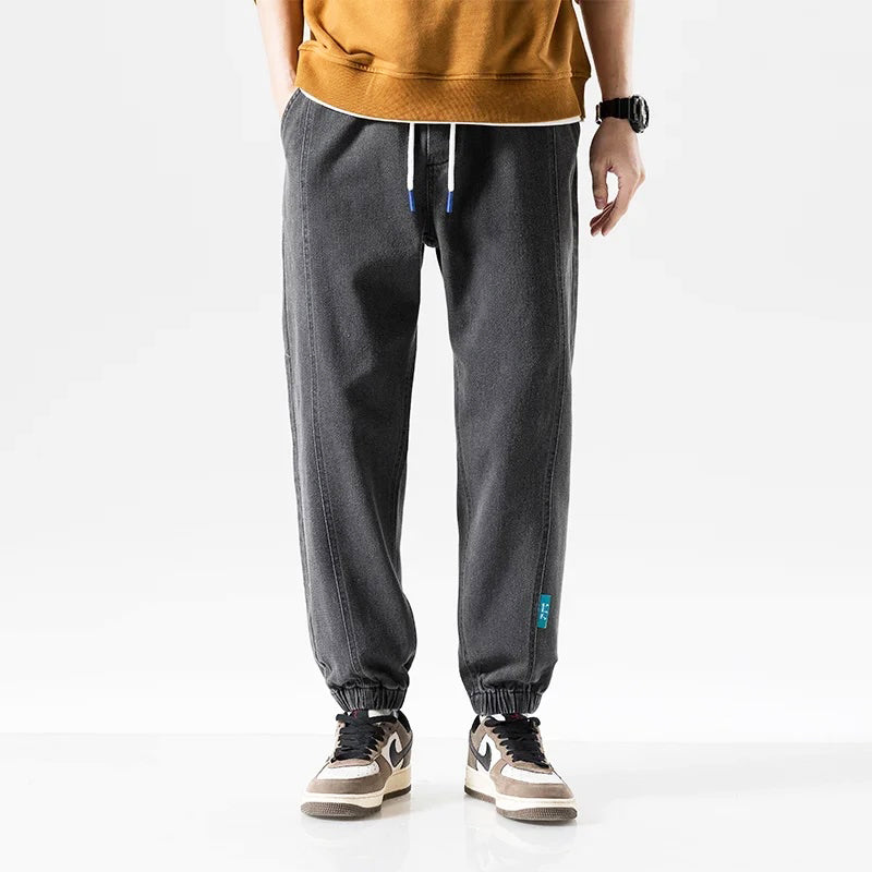 Travis Jogger Relaxed Jeans