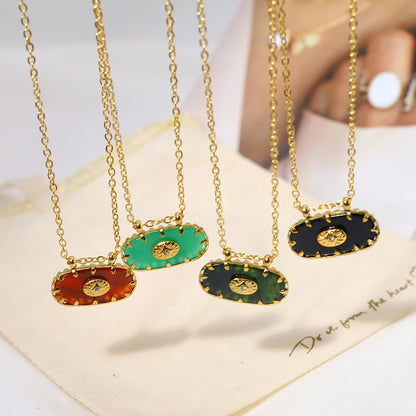 Lillian Pendant Necklace