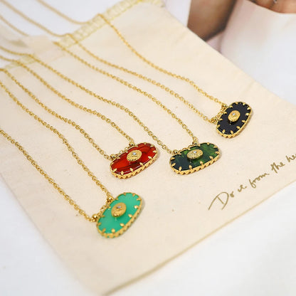 Lillian Pendant Necklace