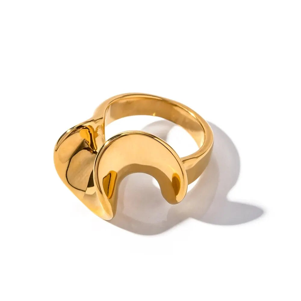 Velador Statement Ring